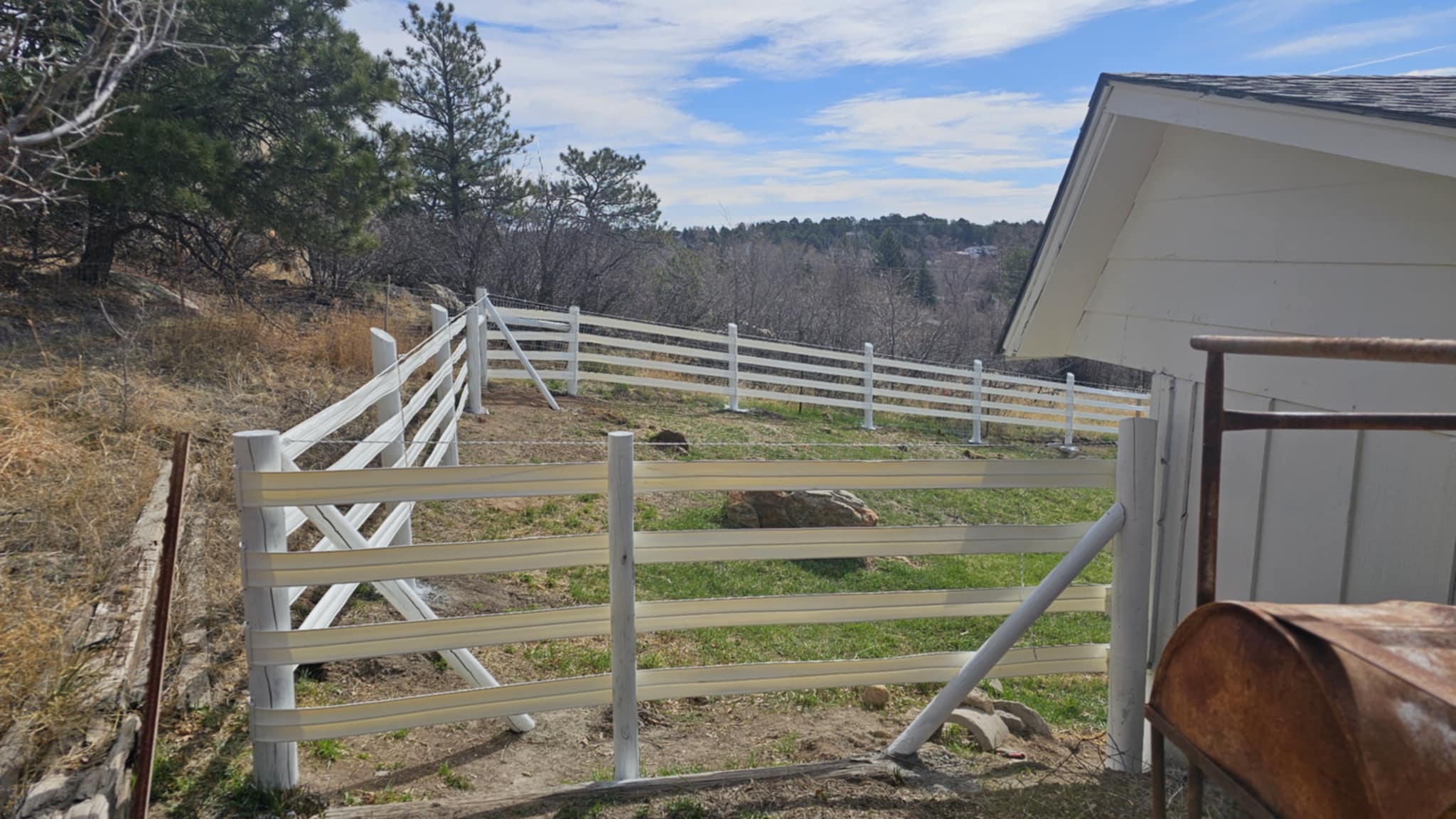 Big Blu's fencing project 53 in Colorado Springs