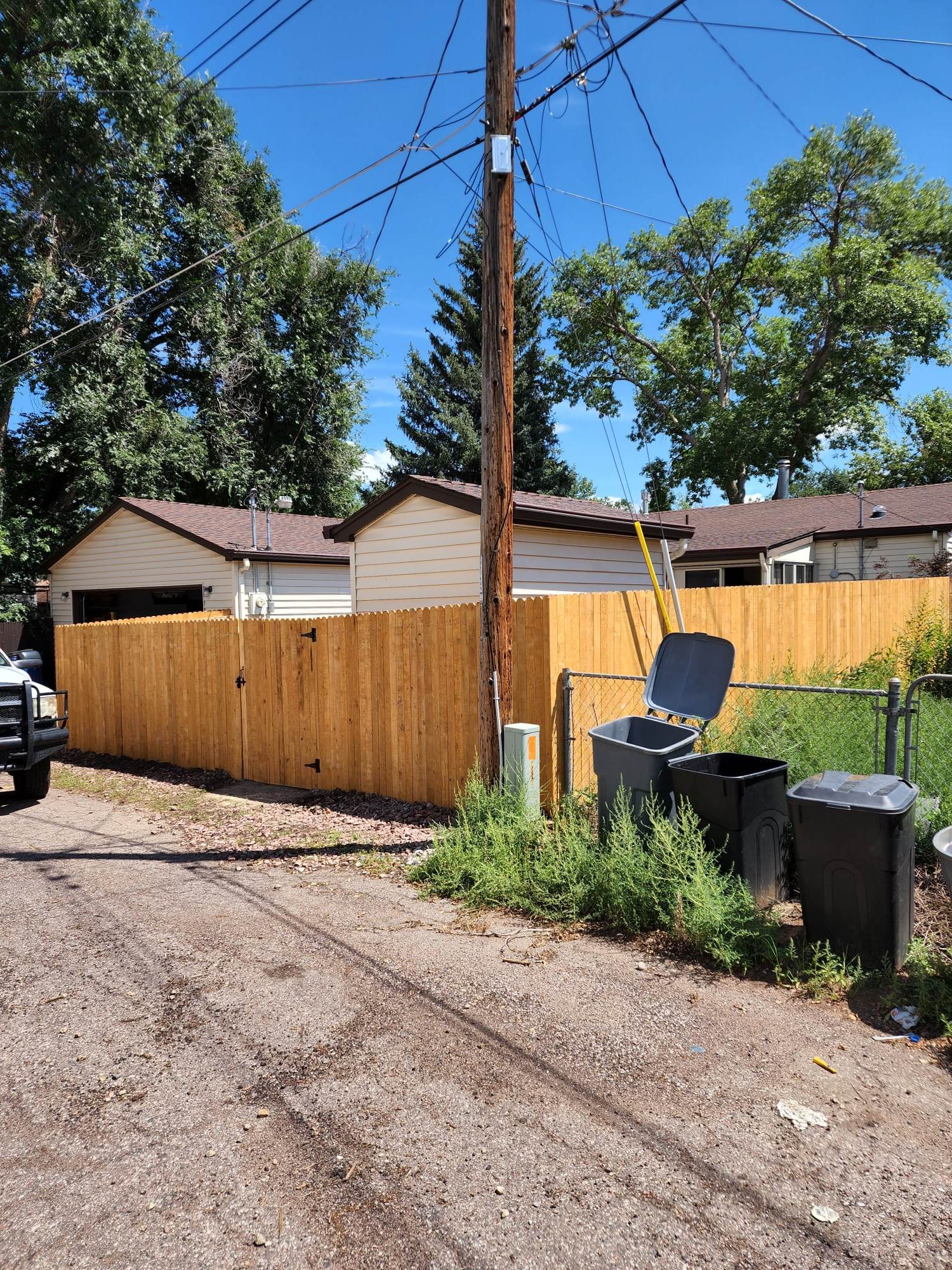 Big Blu's fencing project 34 in Colorado Springs