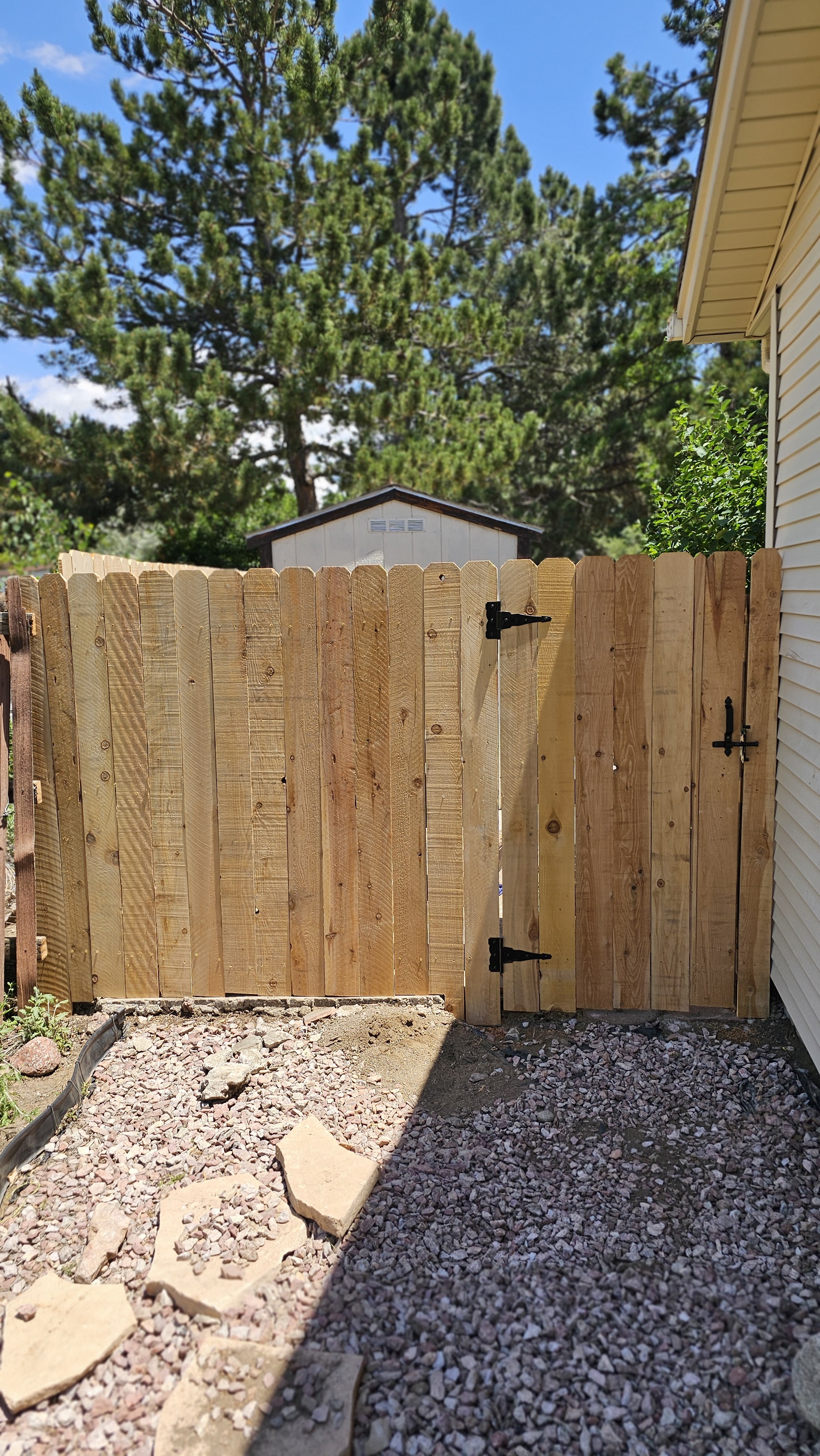 Big Blu's fencing project 83 in Colorado Springs