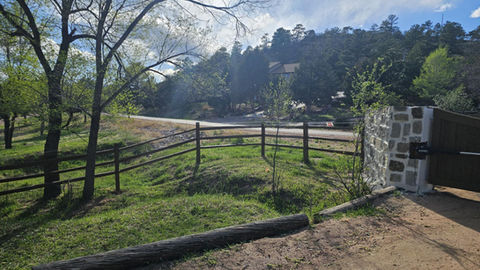 Big Blu's fencing project 5 in Colorado Springs